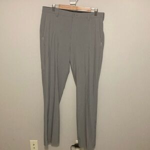 Men’s IZOD Golf Pants, 34x32, gray, flat front straight leg